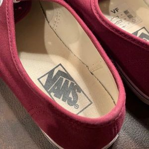 Hardly Worn Vans Sneakers - Maroon